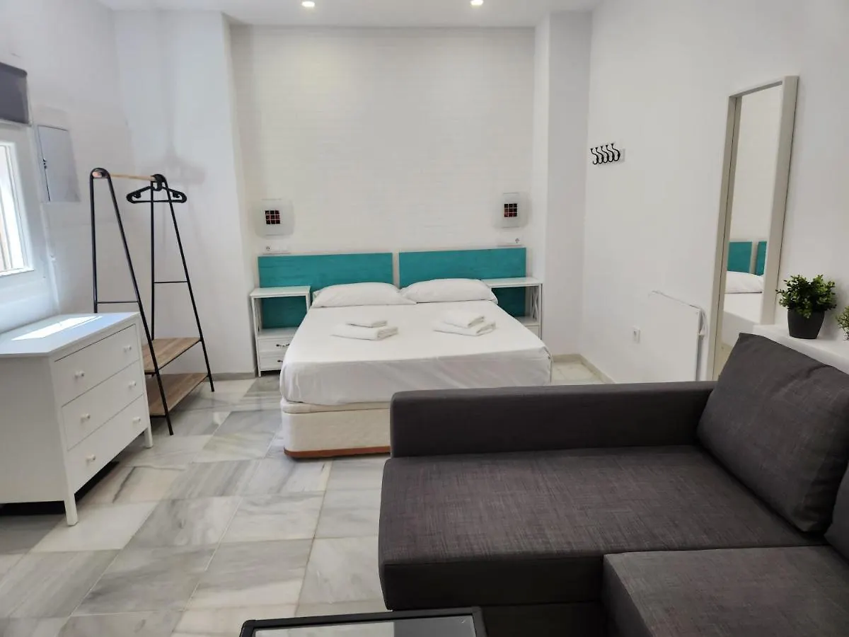 Allo Apartments 