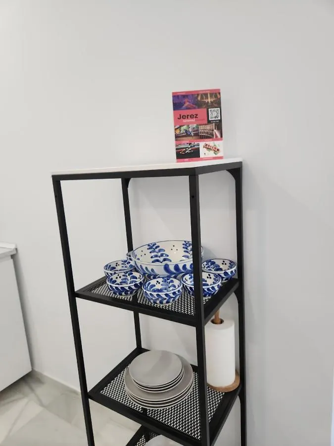 Allo Apartments 