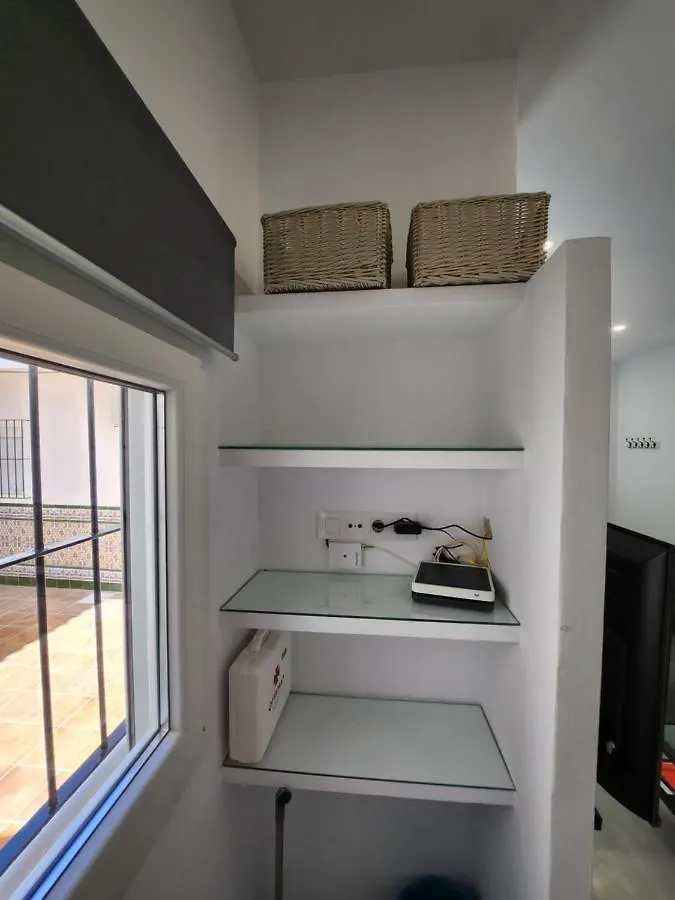 Allo Apartments 